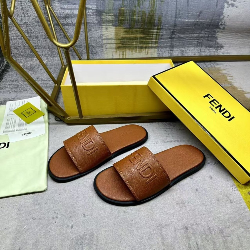 F**di Roma Leather Slides Brown 7X1753Aqxcf0Qb3