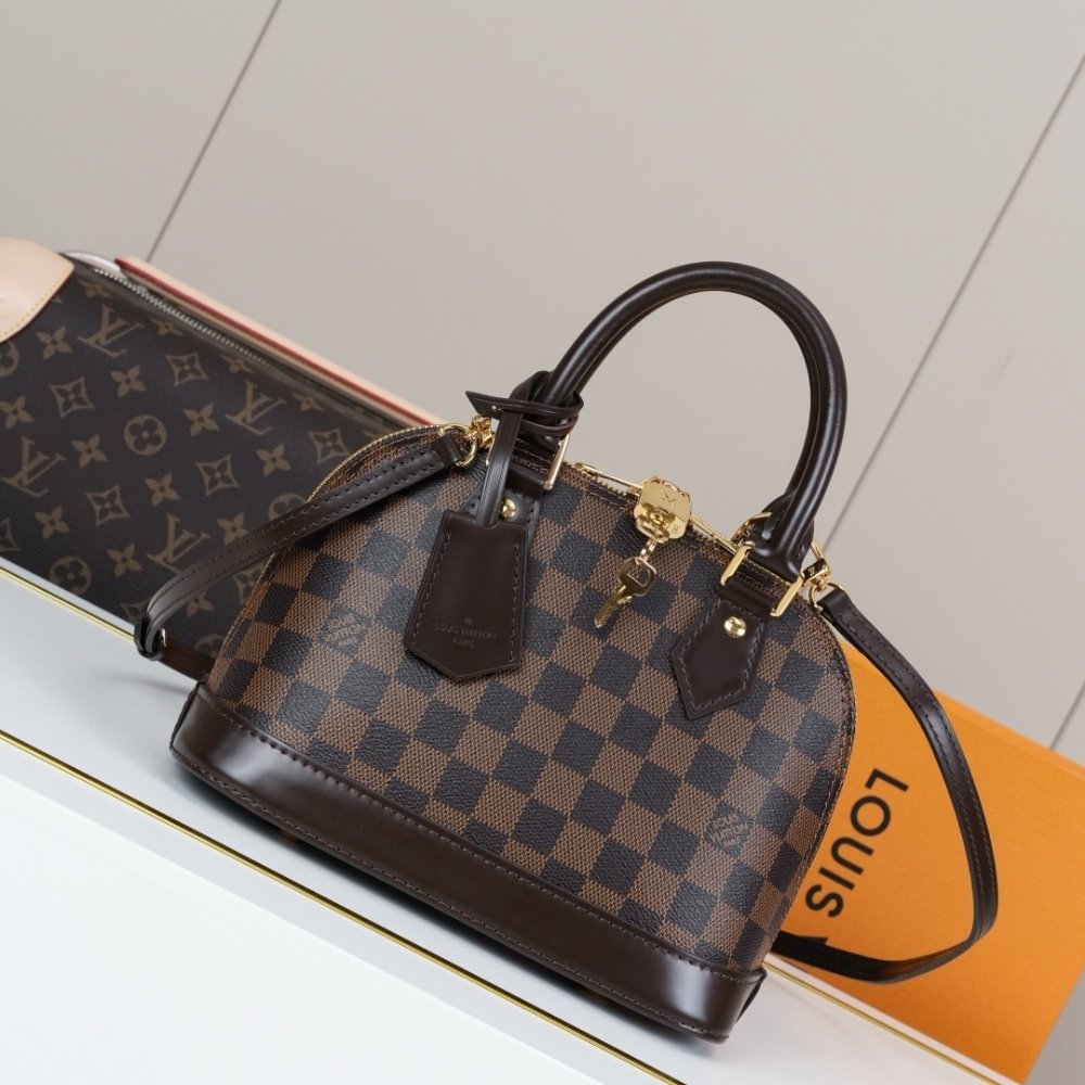 L0vis Vvtt0n Alma BB Dark Brown 23Cm