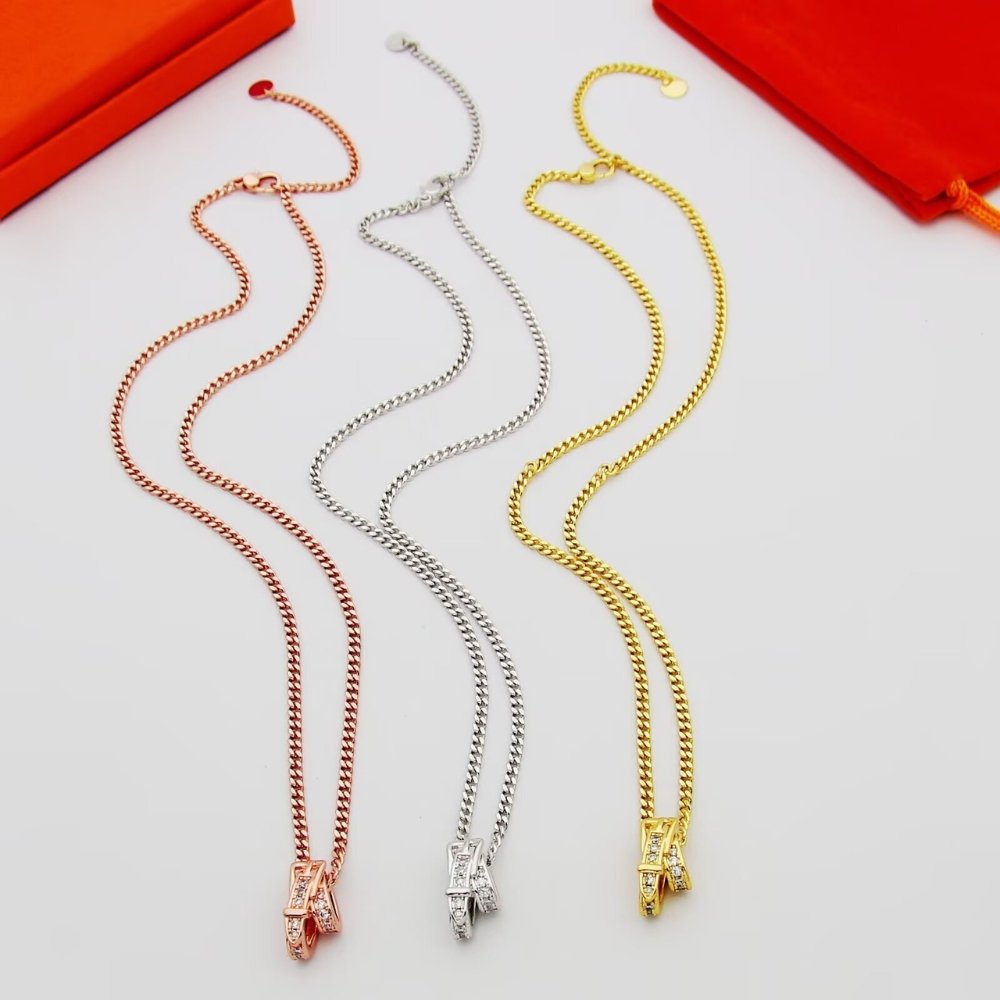 H**me5 Etriviere Pendant Necklace White Gold H124208B 0038