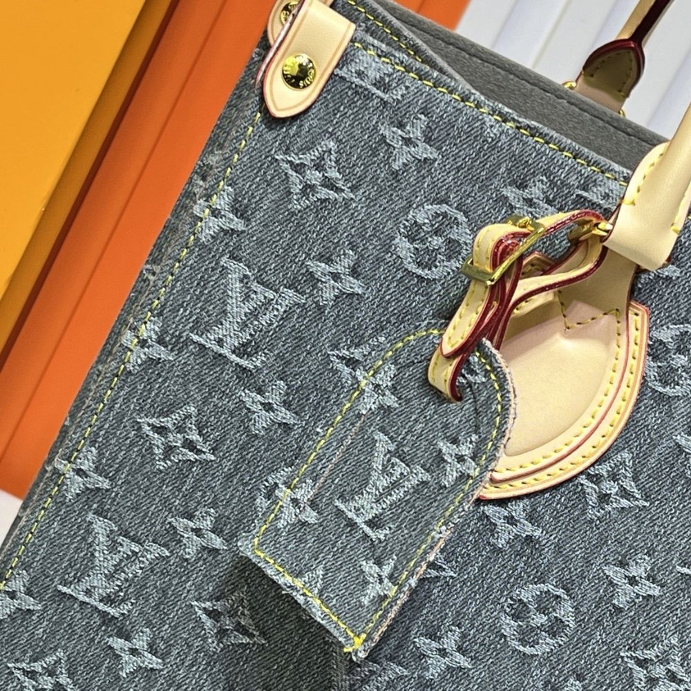 L0vis Vvtt0n Onthego MM Washed Gray 35Cm M13189