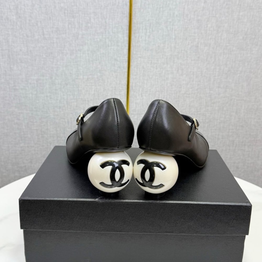 Ch**el Mary Janes Patent And Imitation Pearls Black G46775 B22202 94305