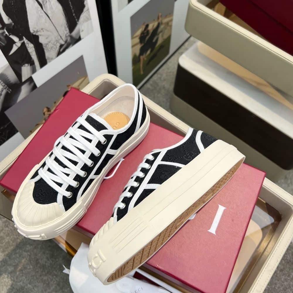 Gvc*1 Women Chunky Sneaker Black 816879 Fabzz 1062