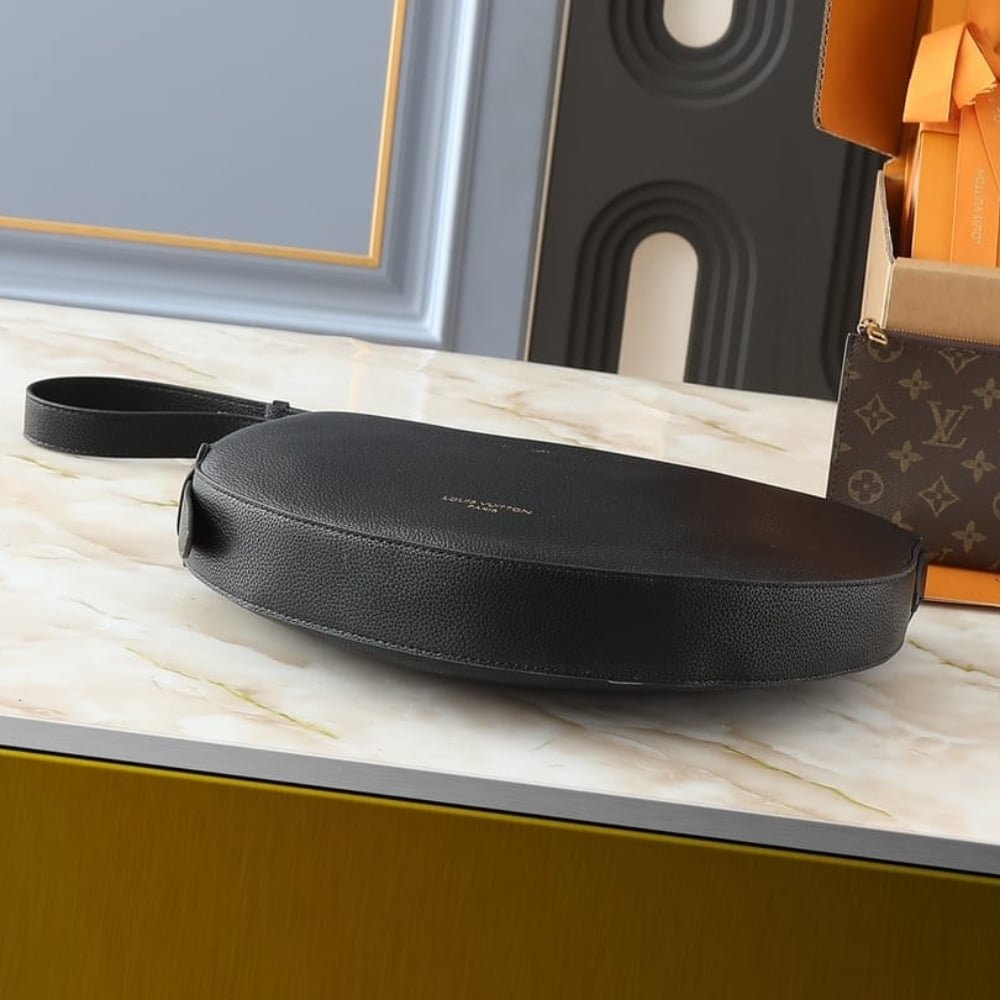 L0vis Vvtt0n Low Key Cookie MM Black 32Cm M14417