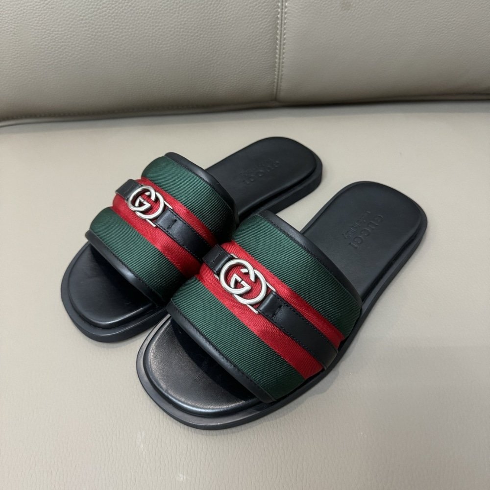 Gvc*1 Men Slide Sandal With Interlocking G Green And Red ‎835091 Haahh 8449