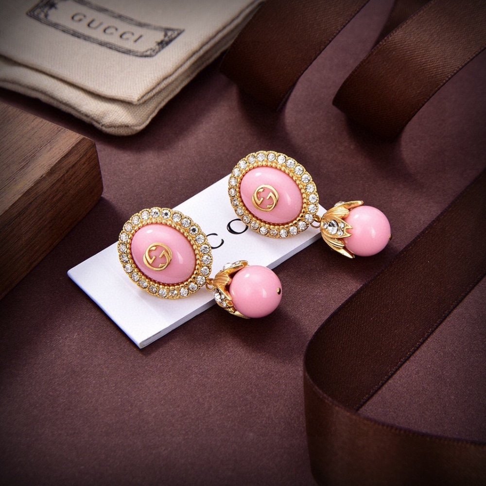 Gvc*1 Interlocking Gg Pearl Earrings Pink