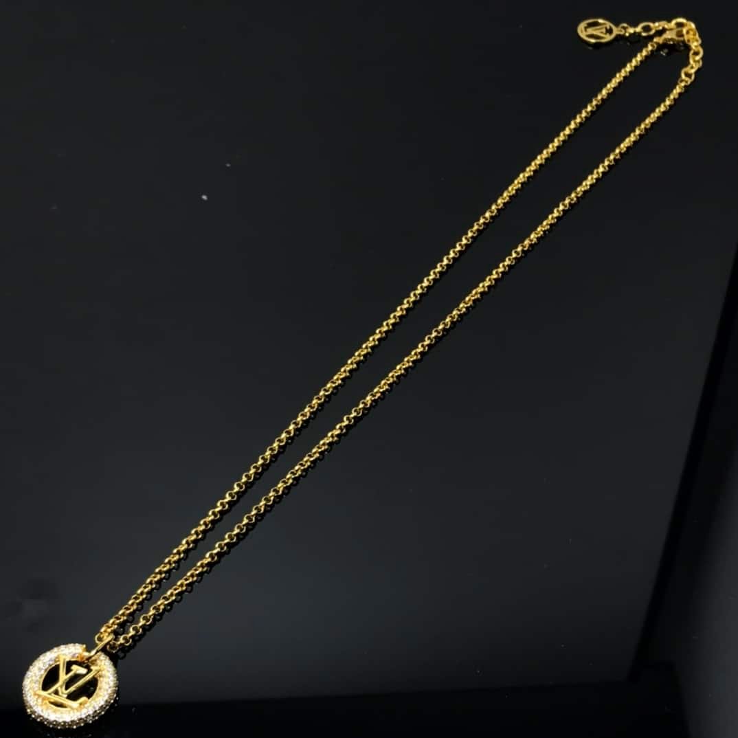 L0vis Vvtt0n L0vise By Night Necklace Gold M00759