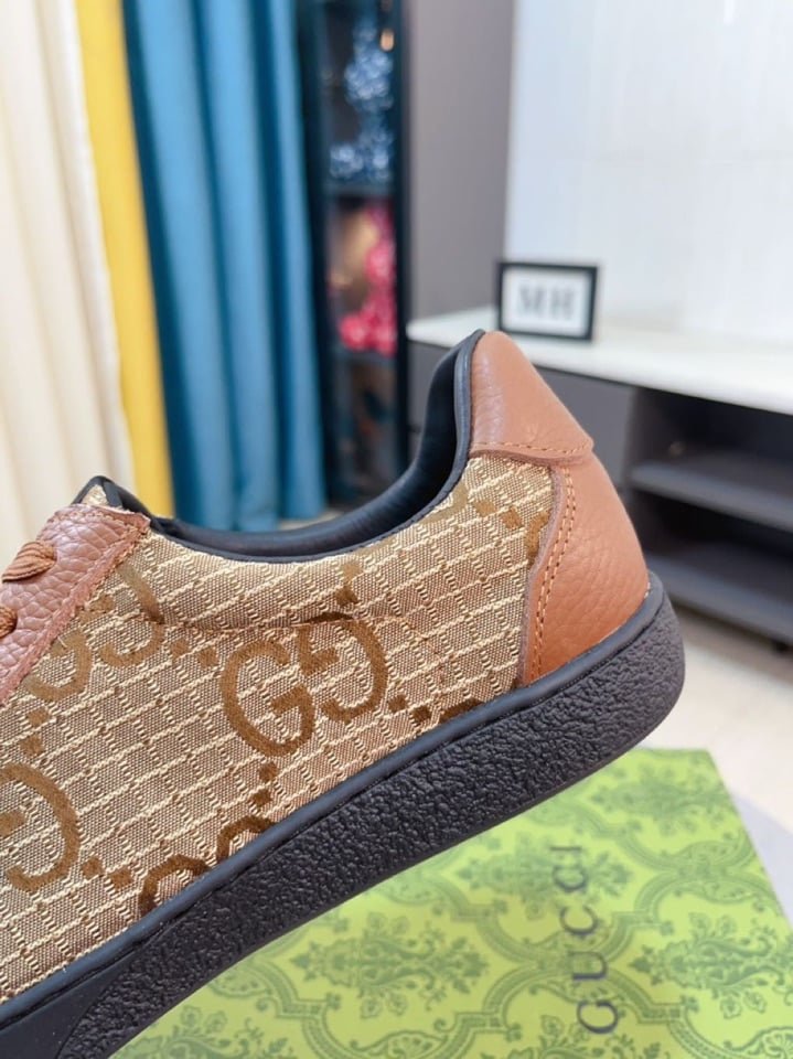 Gvc*1 Gg Canvas And Leather Low Top Sneaker Brown