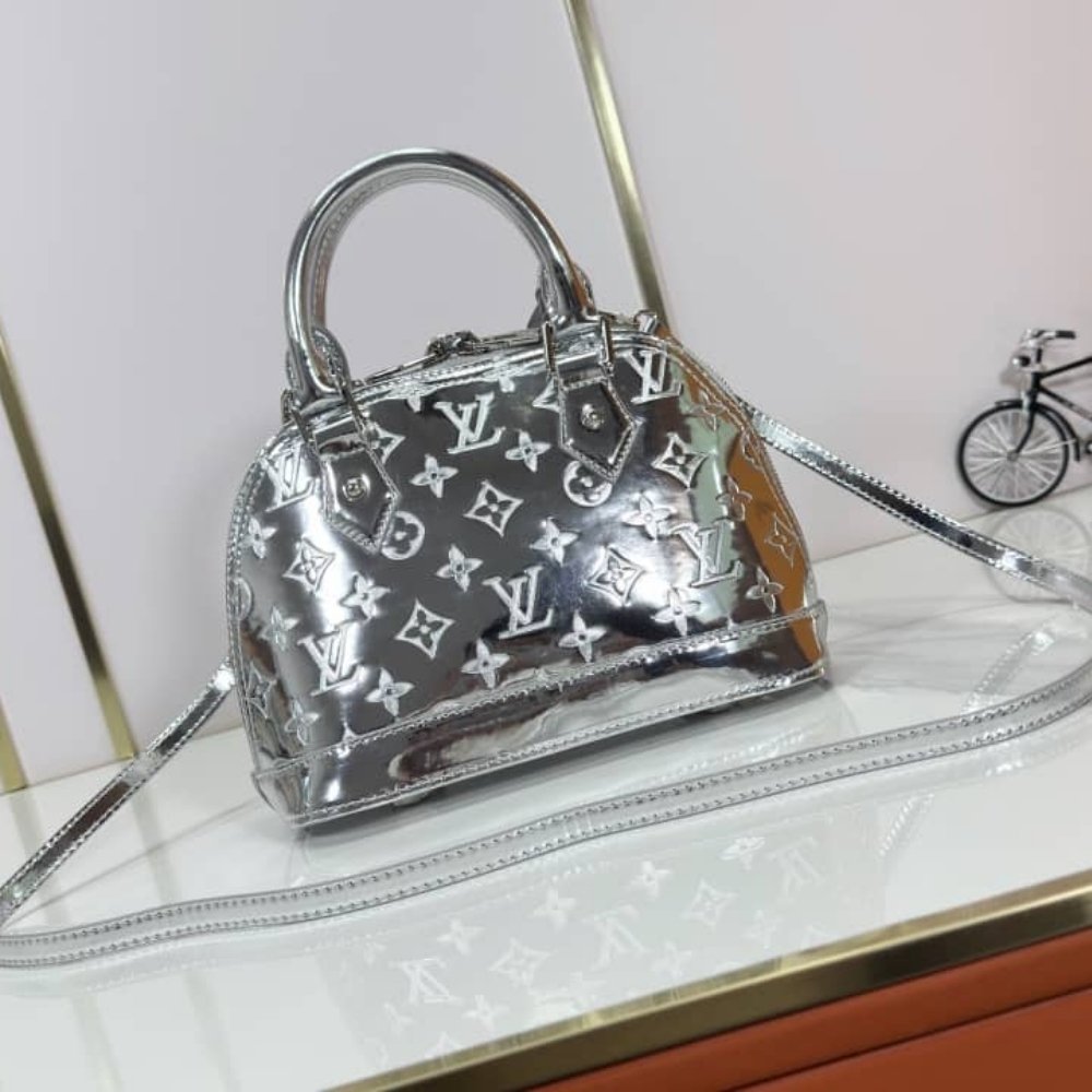 L0vis Vvtt0n Alma BB Silver 23Cm