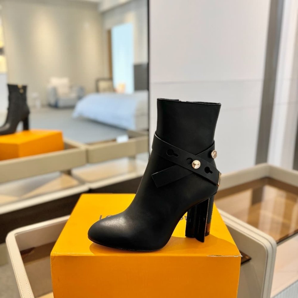 L0vis Vvtt0n Silhouette Ankle Boot Black 1Adaqz