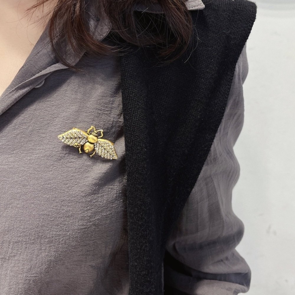 Gvc*1 Gg Small Bee Brooch Gold