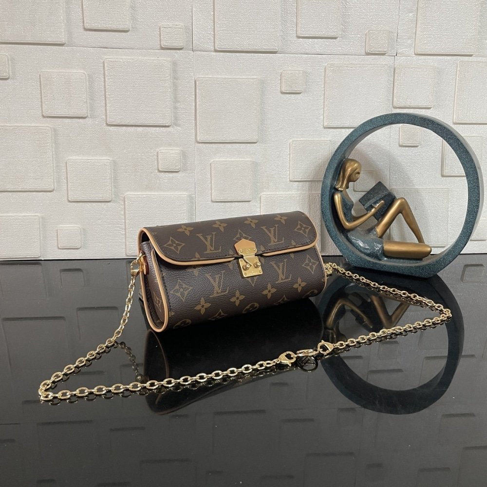 [S*per Vip 1:1] L0vis Vvtt0n Pochette Camille Bag Monogram Brown 20Cm M13566