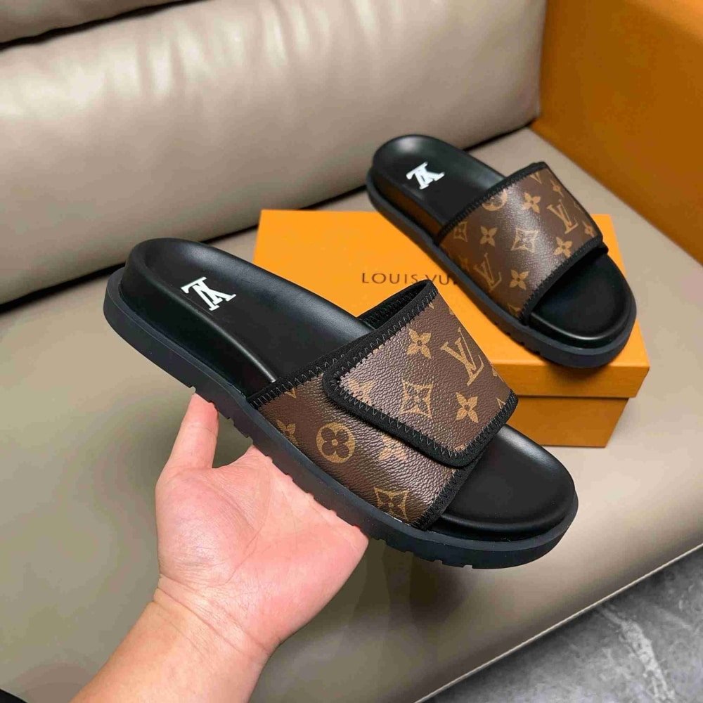 L0vis Vvtt0n Velcro Slides Monogram Brown