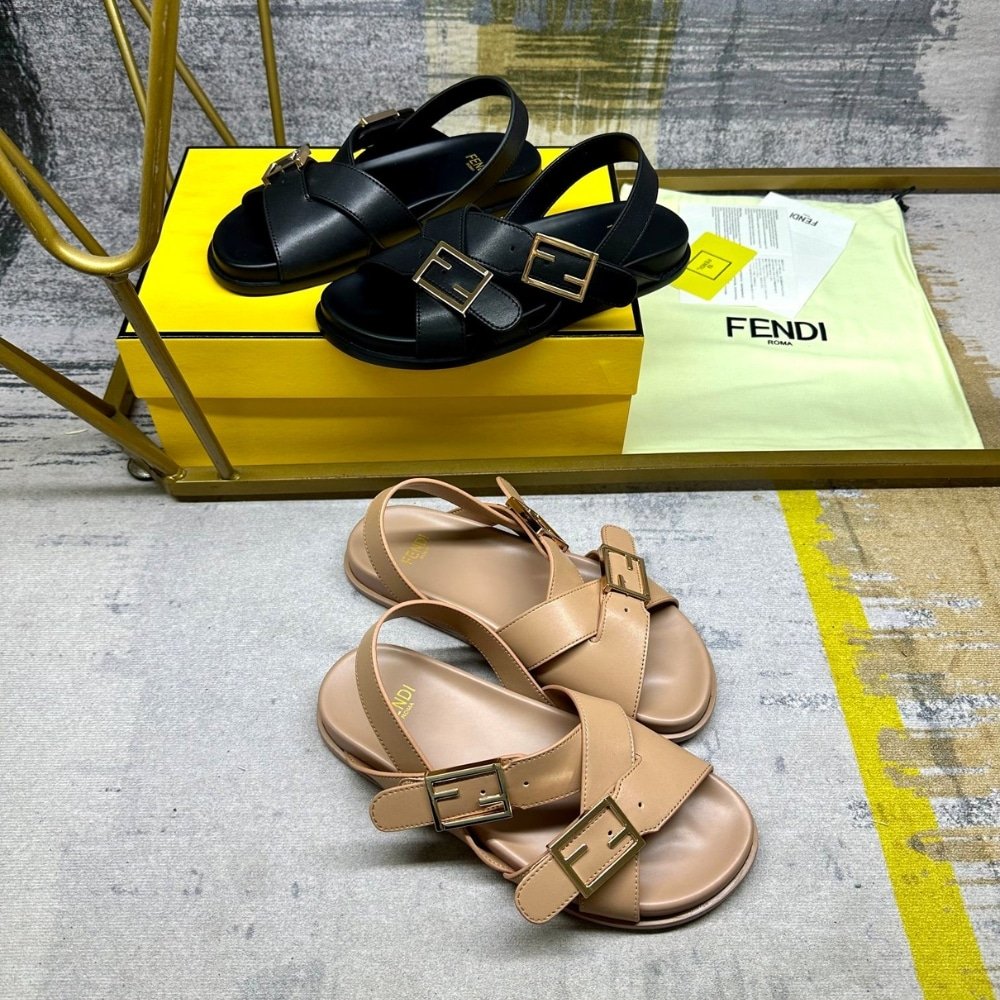 F**di Feel Leather Slides Beige 8X8647Na7F0Qb8
