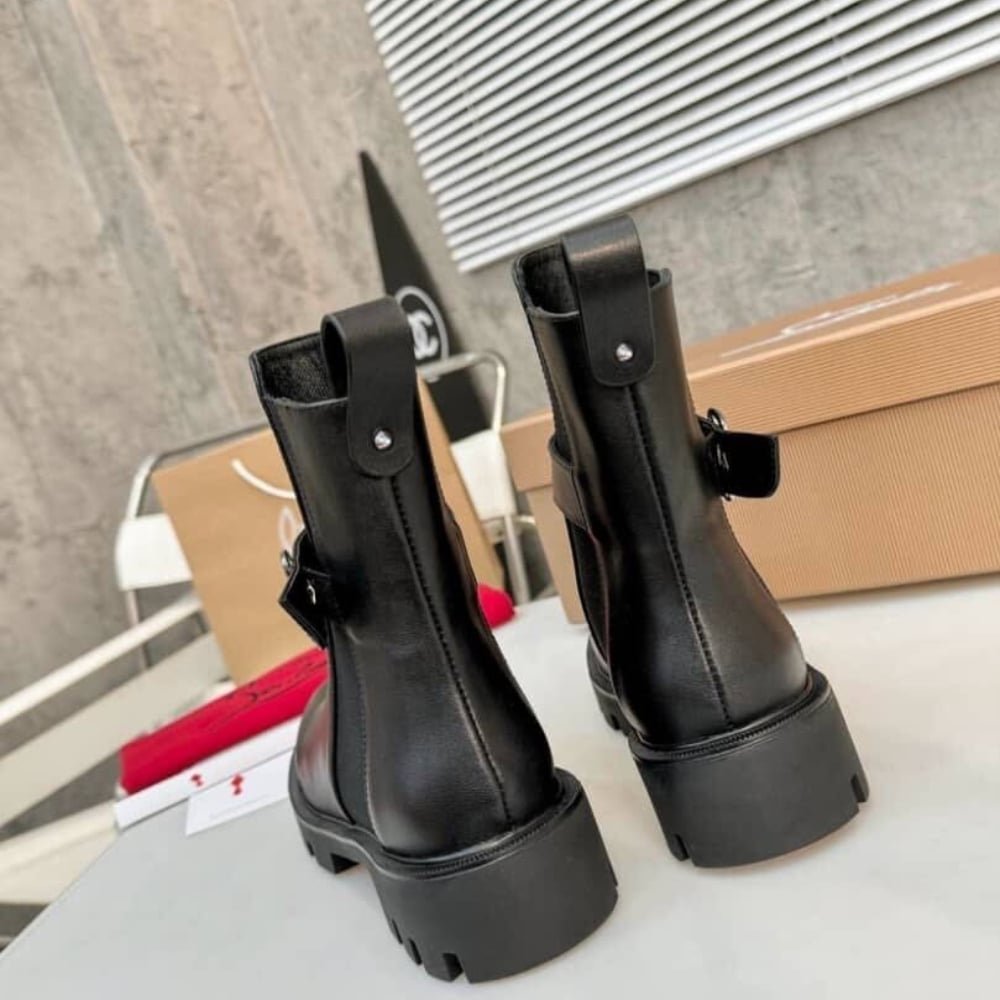 Chr1st1an Louboutin Chelsea Boot Black