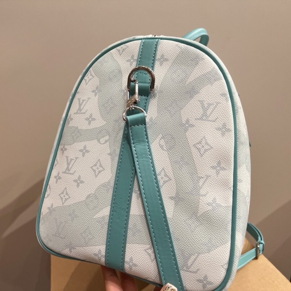 L0vis Vvtt0n Keepall Bandouliere 50 Crystal Blue 50Cm M22570