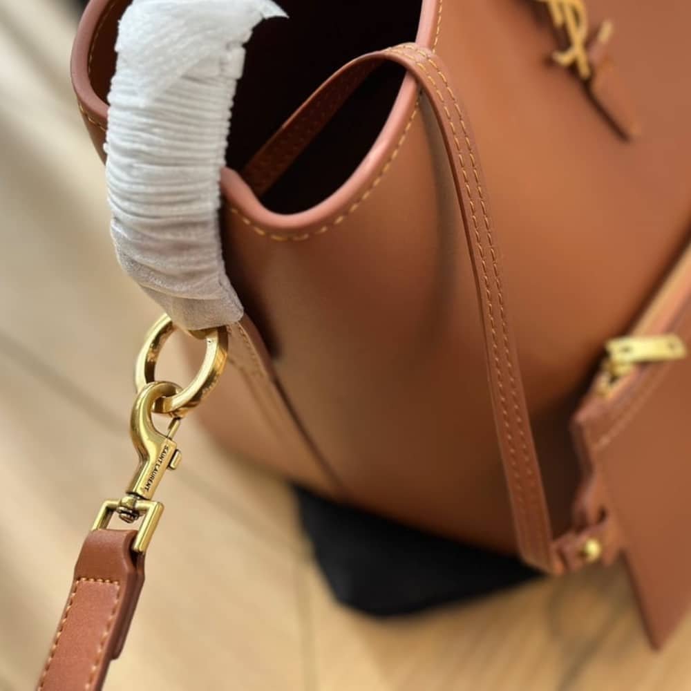 Sa1nt Lau*nt Le 37 In Shiny Leather Brown 25Cm