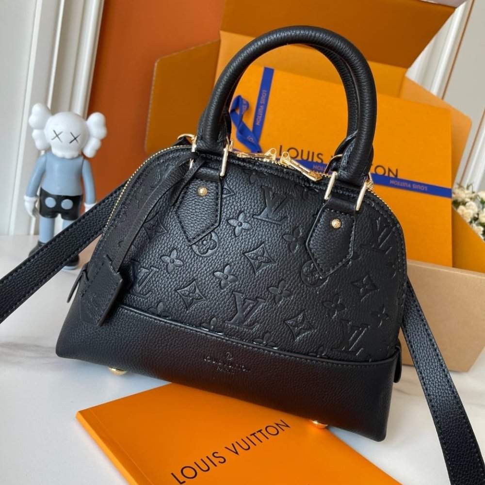 L0vis Vvtt0n Neo Alma Bb Black 25Cm M44829
