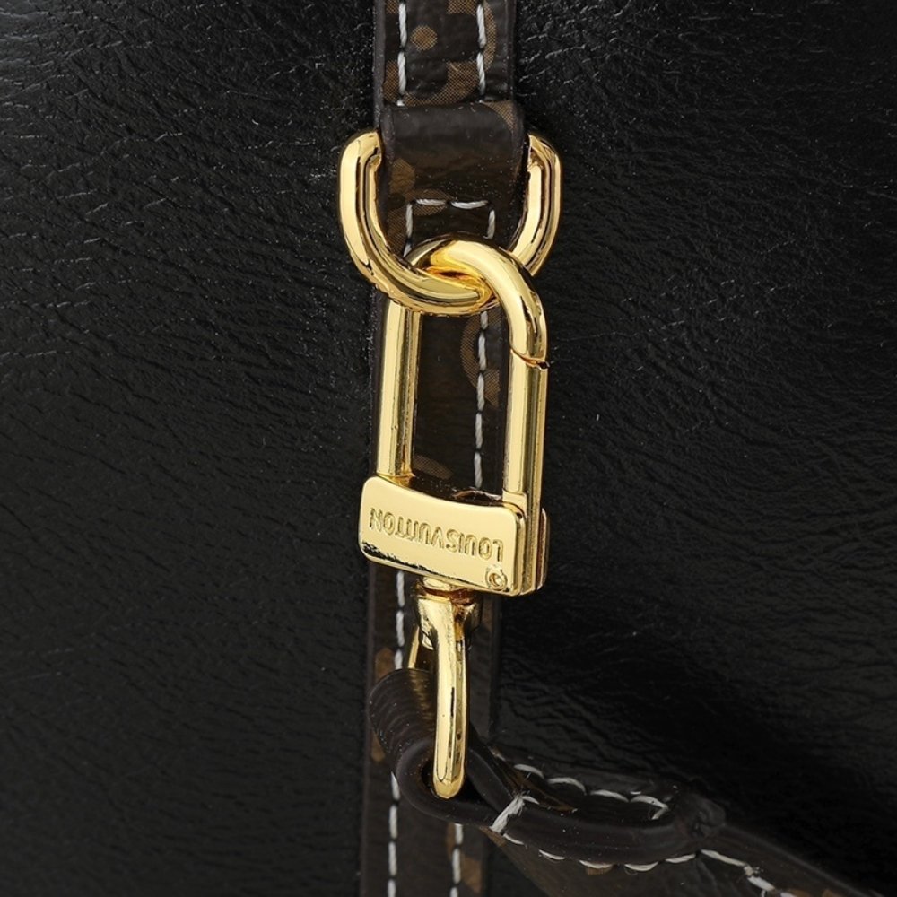 L0vis Vvtt0n Express PM Black 25Cm M27920