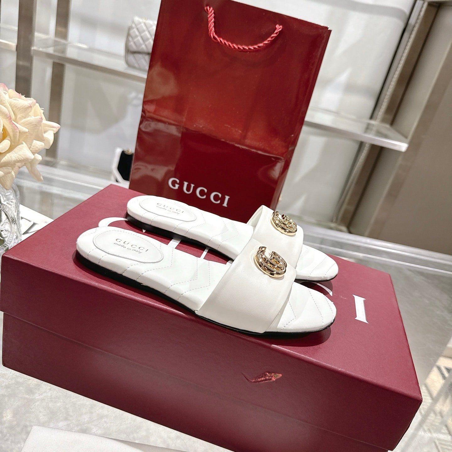 Gvc*1 Women Slide Sandal With Double G White 832449 Bko00 9540