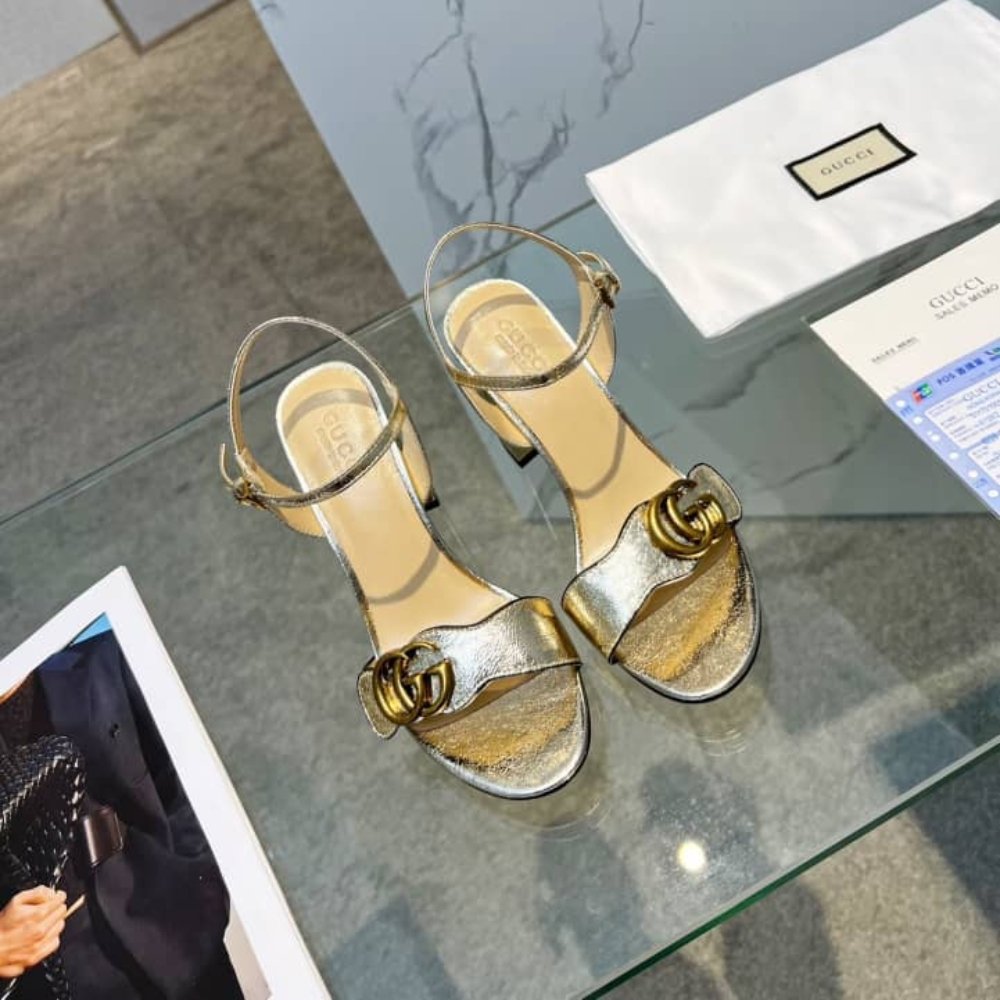 Gvc*1 Metallic Laminate Mid Heel Sandal Gold 453379 Dkt00 7100