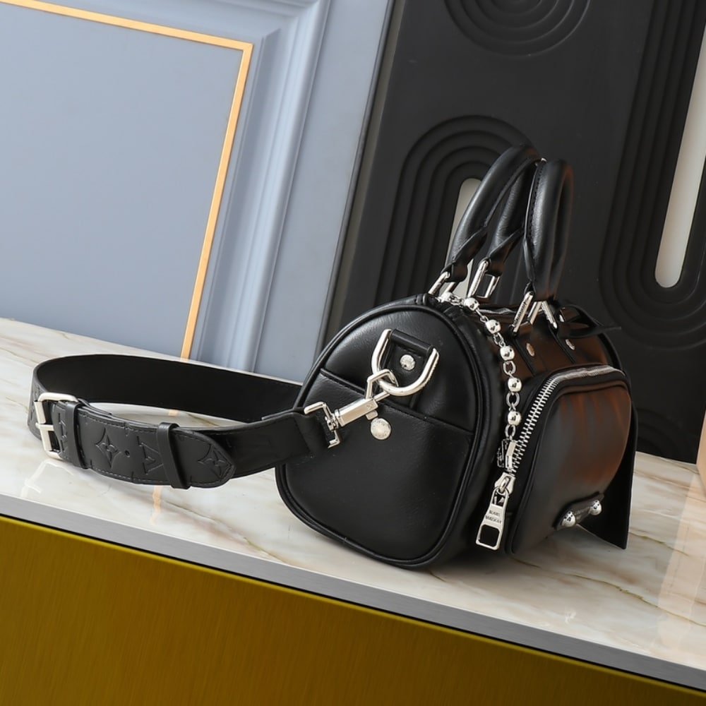 L0vis Vvtt0n Keepall Cargo Bandouliere 25 Black 25Cm M13988
