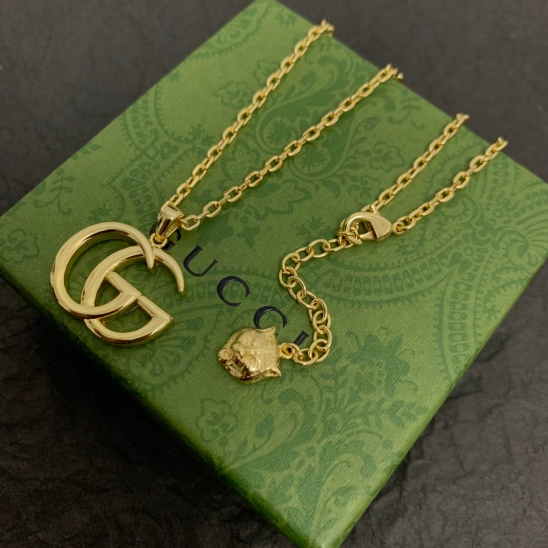 Gvc*1 Gg Gold Necklace