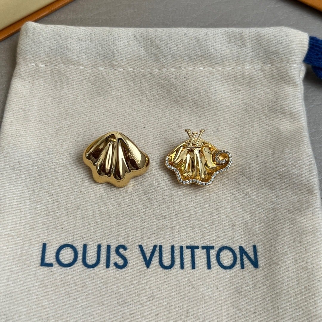 L0vis Vvtt0n Lv Aquatic Earrings Gold M01632