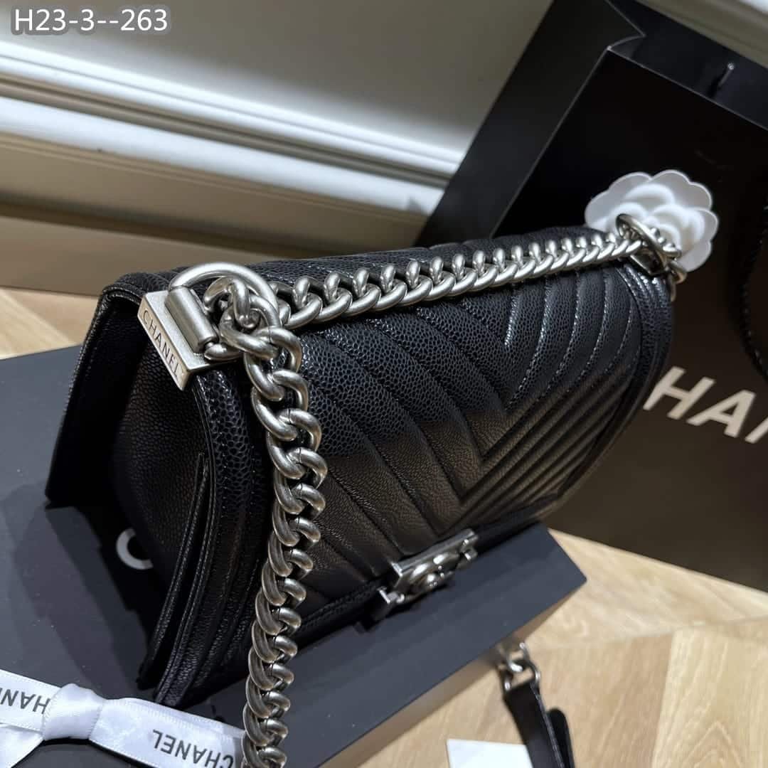 Ch**el Boy Caviar Chevron Quilted Flap Bag Black 25Cm