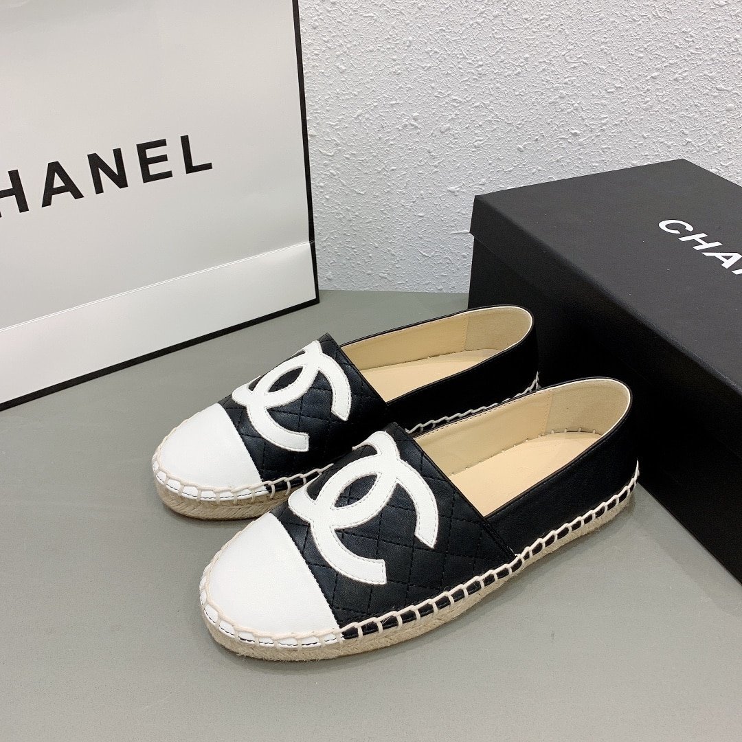 Ch**el Cc Espadrilles Slip On White Black