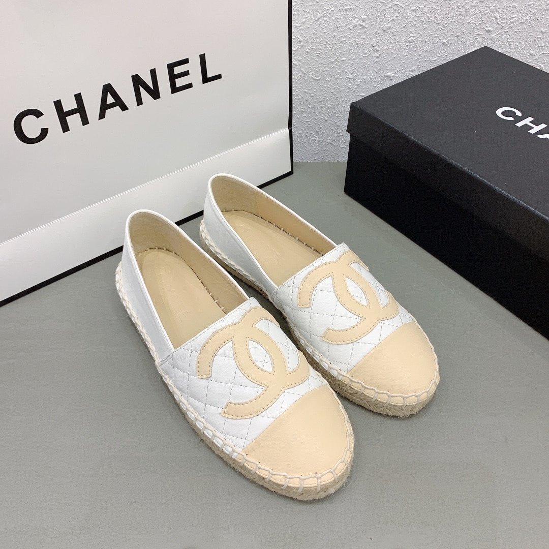 Ch**el Cc Espadrilles Slip On White Beige
