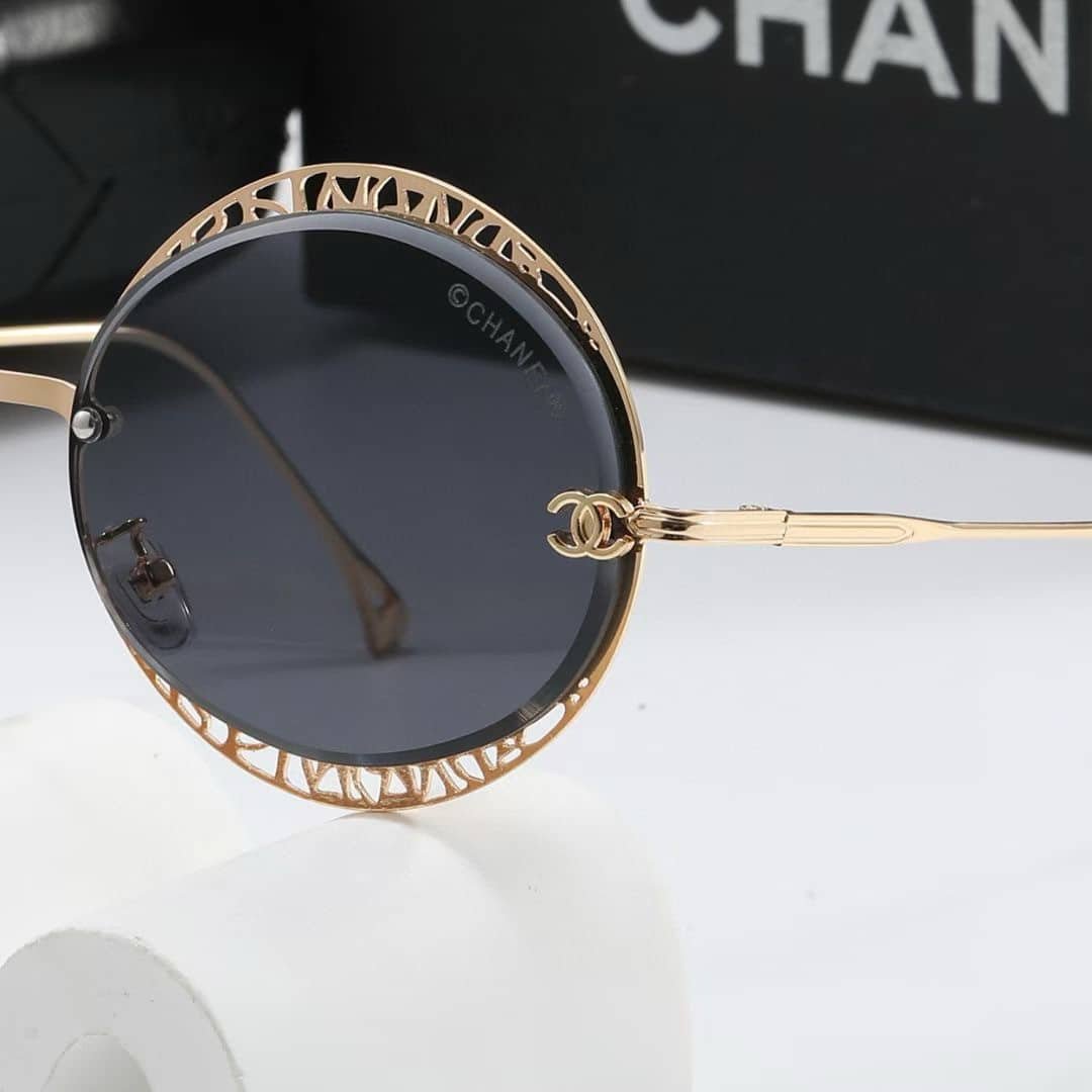 Ch**el Soleil Vintage Sunglasses Black
