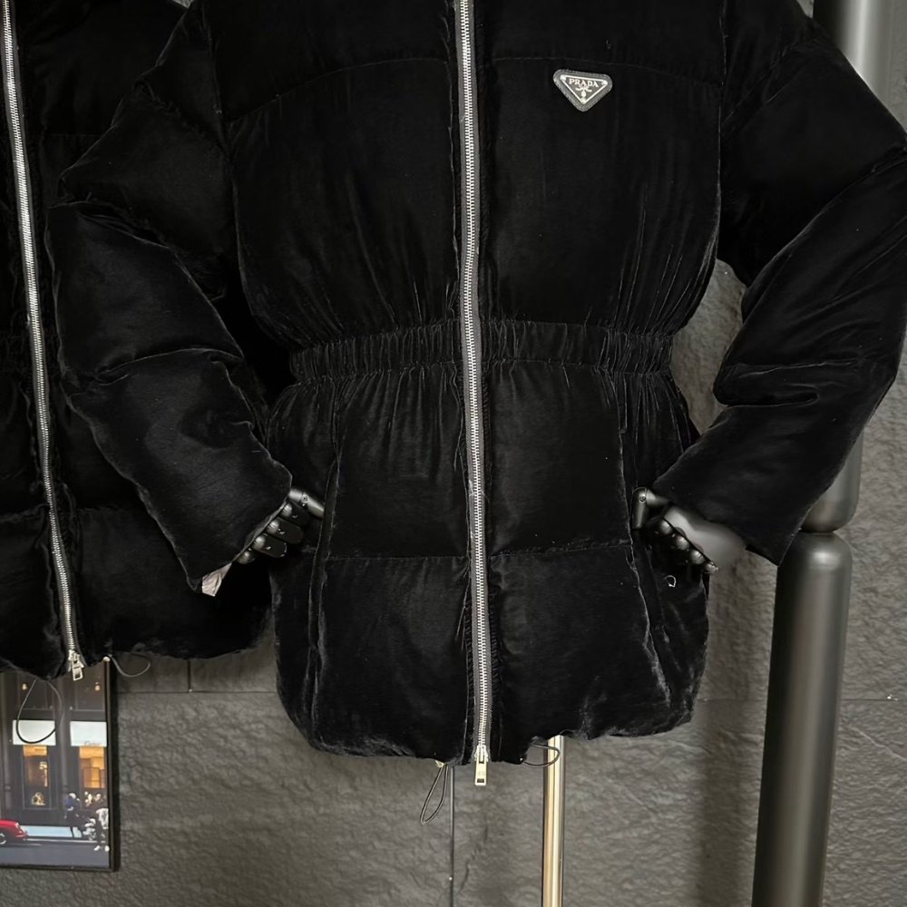 Pra*a Velvet Down Jacket Black 292214 18H4 F0008 S Ooo