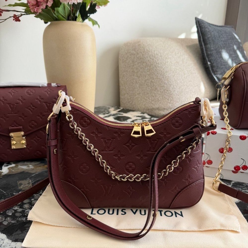 L0vis Vvtt0n Boulogne PM Red 29Cm M25827