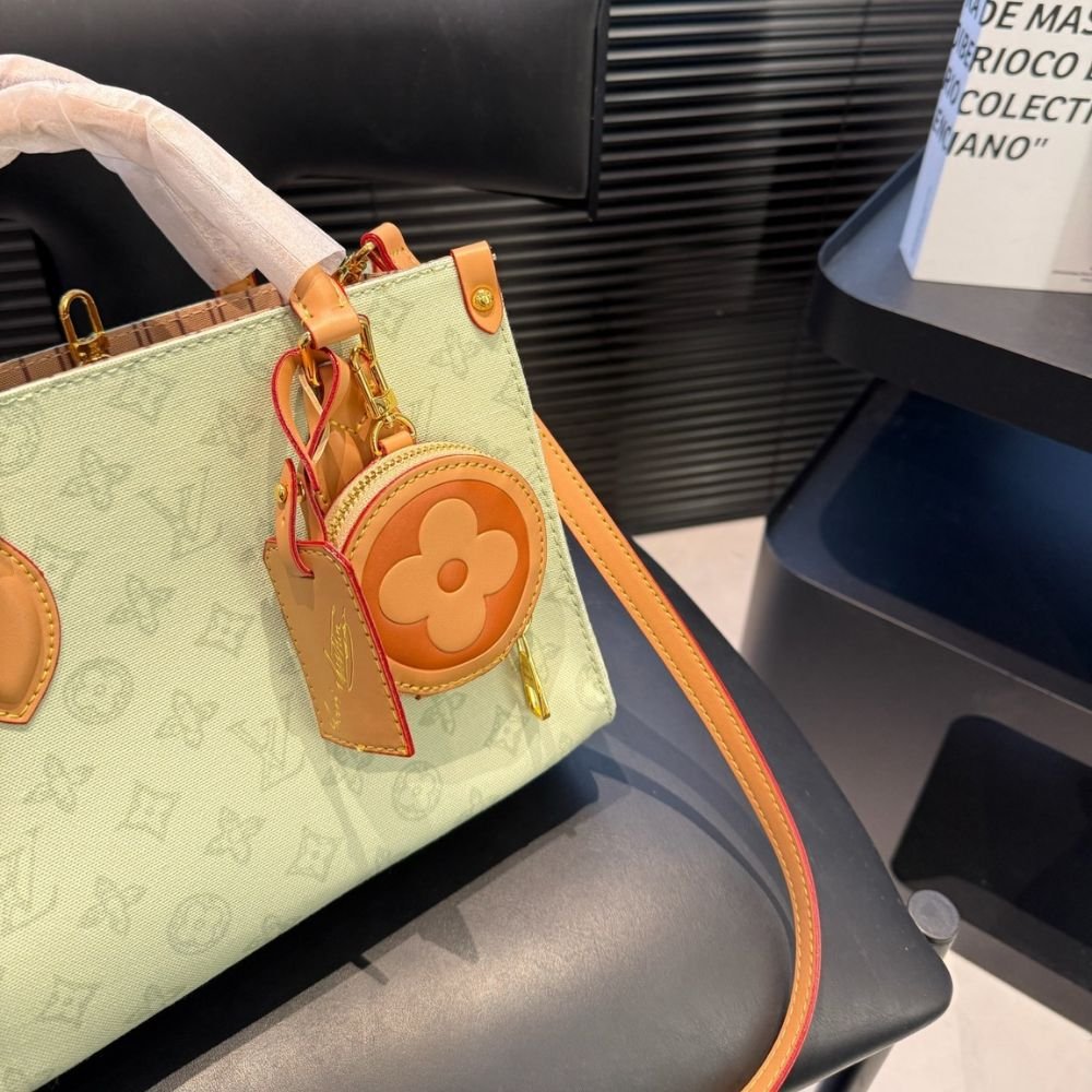L0vis Vvtt0n Onthego PM Monogram Origine Vert Asnières 25Cm