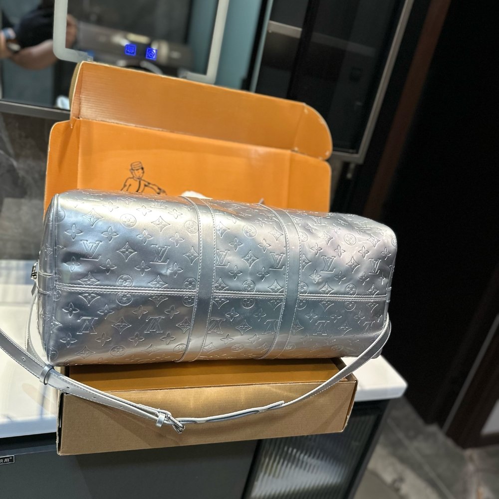 L0vis Vvtt0n Keepall Bandoulière 45 Silver 45Cm M12858