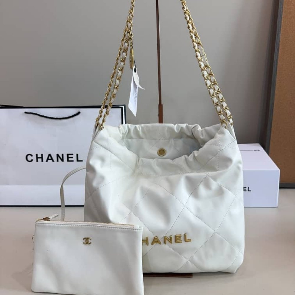 Ch**el 22 Small Handbag White 36Cm AS3260 B09859 10601