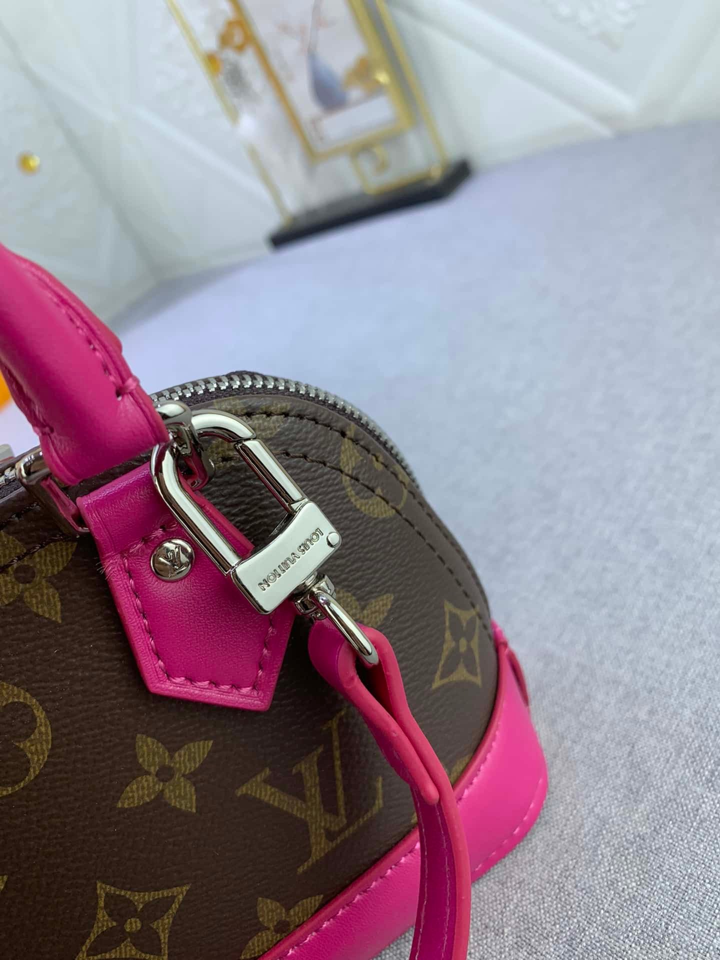 L0vis Vvtt0n Mini Alma Monogram Canvas Mix With Pink 18Cm M83206