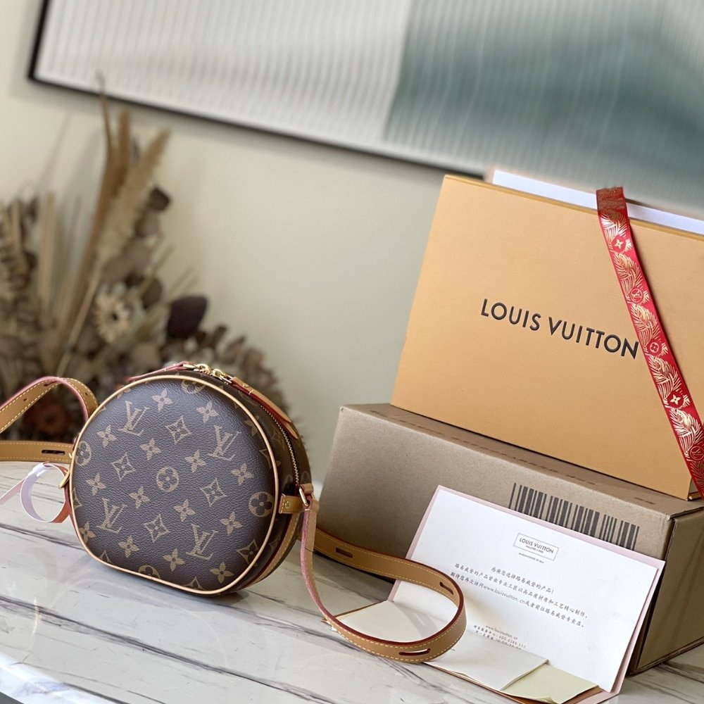 [S*per Vip 1:1] L0vis Vvtt0n Boite Chapeau Souple PM Monogram 17Cm M45578