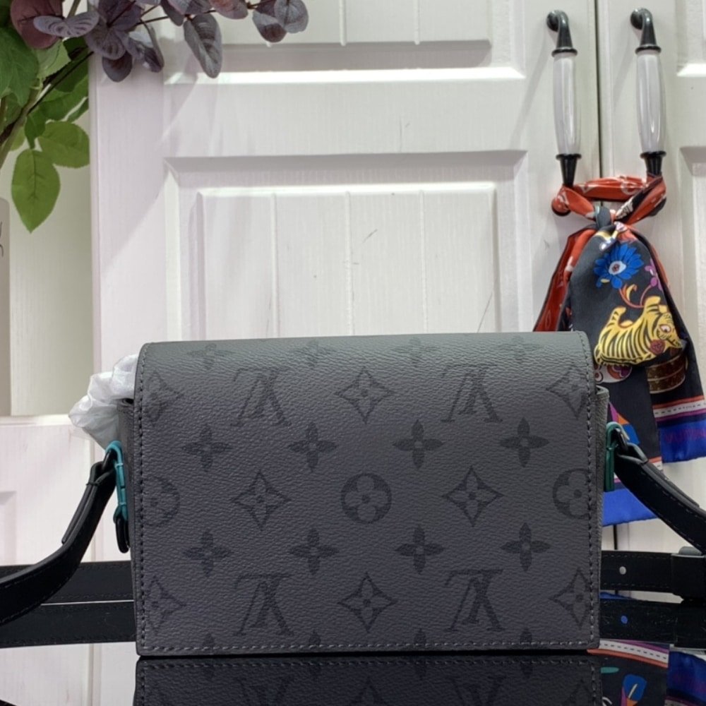 [S*per Vip 1:1] L0vis Vvtt0n Steamer Wearable Wallet Monogram Eclipse Reverse Turquoise 18Cm M11496