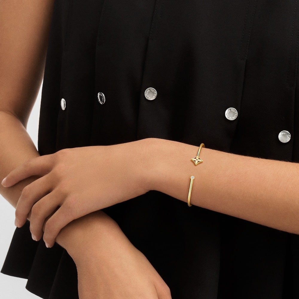 L0vis Vvtt0n Idylle Blossom Twist Bracelet Gold Q95531
