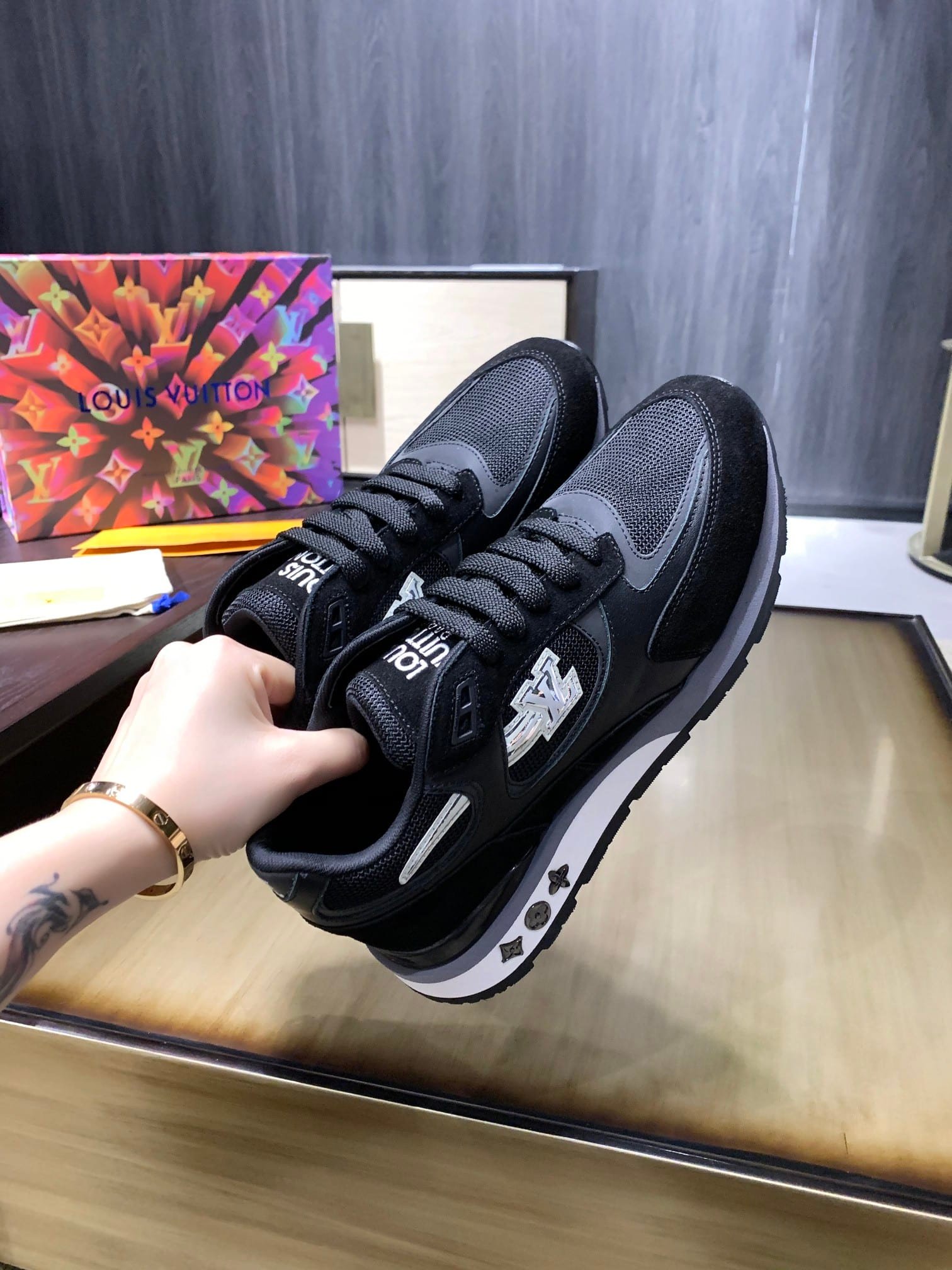 L0vis Vvtt0n Run Away Sneaker Black