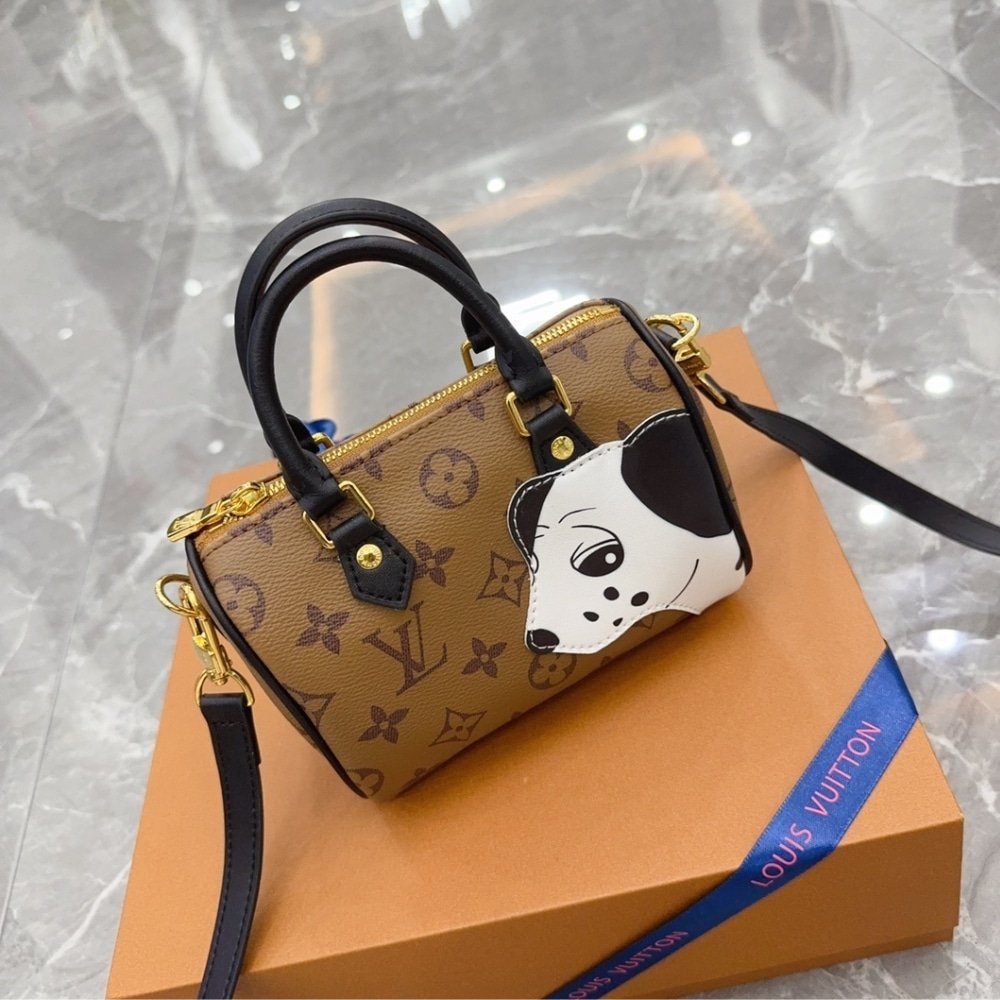 L0vis Vvtt0n Nano Speedy Monogram Reverse Coated Canvas 16Cm M83688
