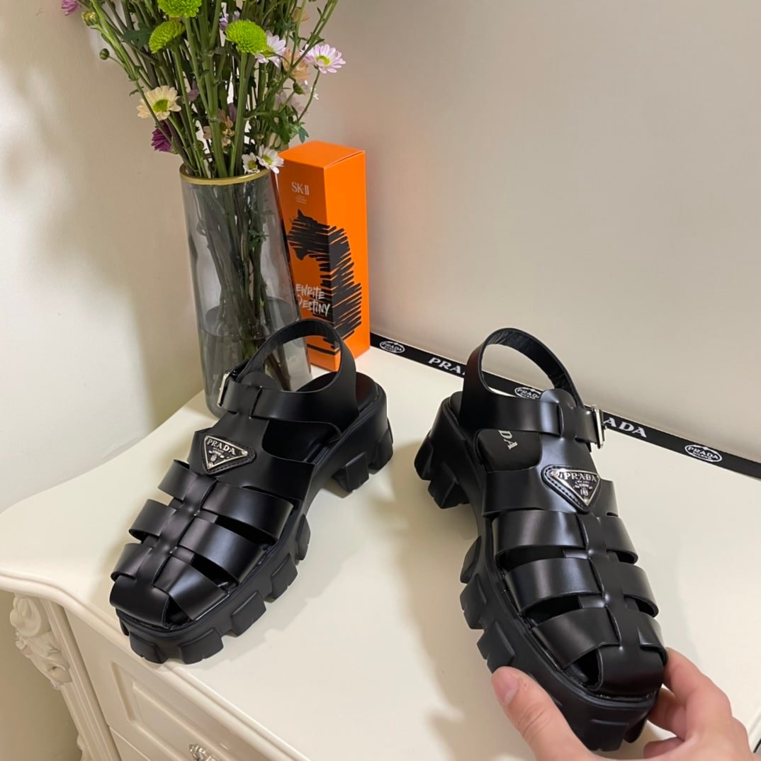 Pra*a Monolith Foam Rubber Sandals Black 1X853M 3Lkk F0002 F 055