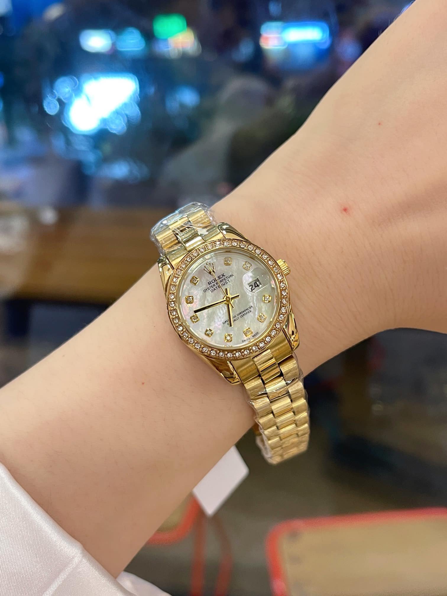 R01ex Lady Datejust 28 D1am0nd Dial 18K Gold In White 28Mm
