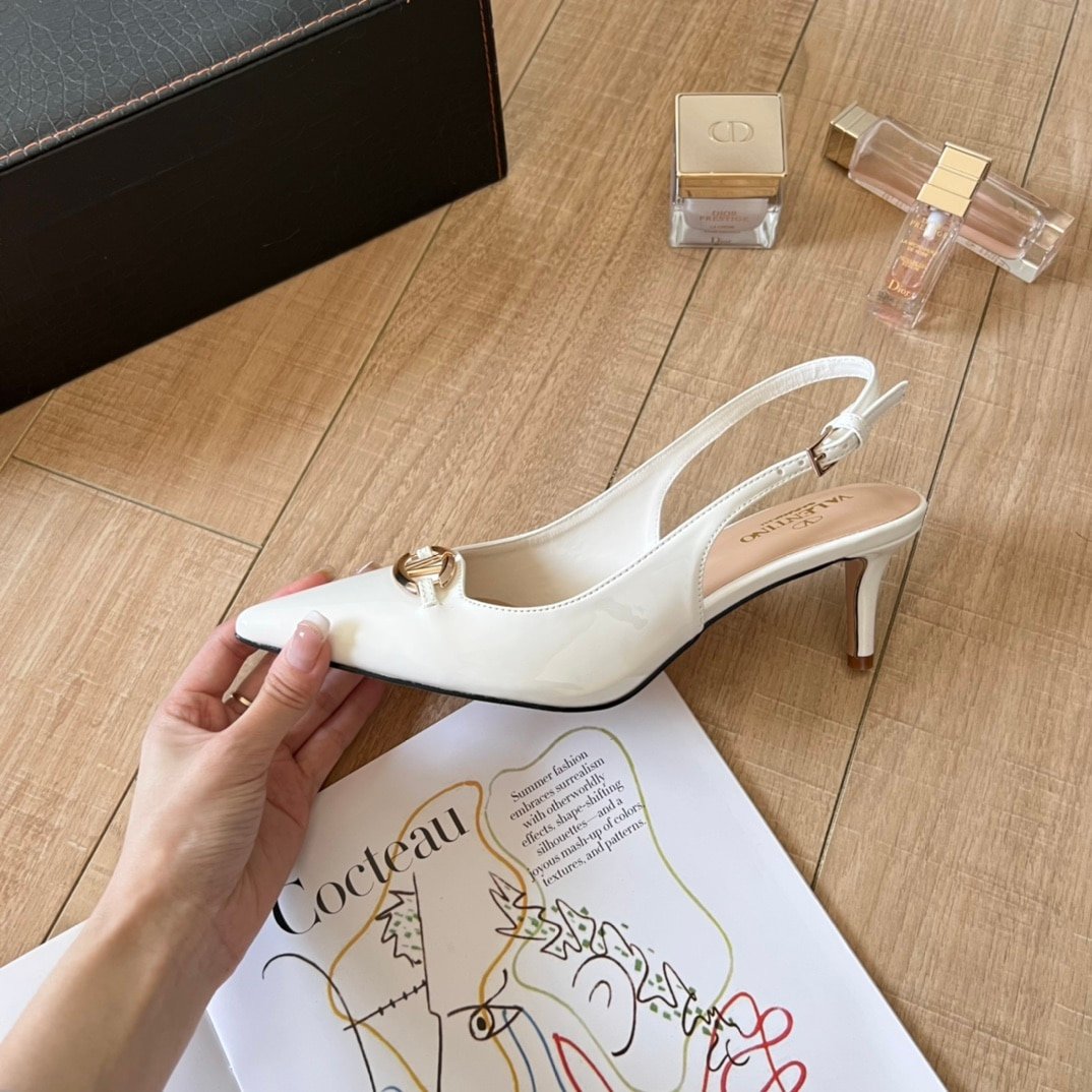 Va1e*ntin0 Vlogo Shiny Leather Leather Heels In White