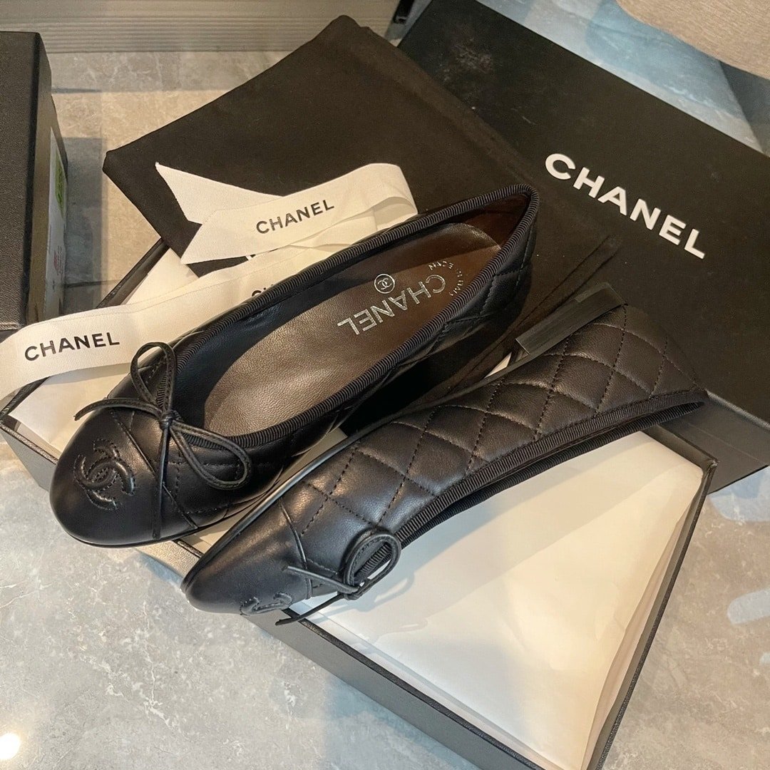 Ch**el Ballerina Black Leather G26250 X01725 94305