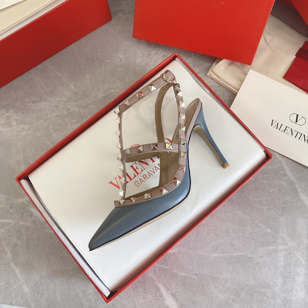 Va1e*ntin0 Patent Rockstud Caged Pump 100Mm Blue