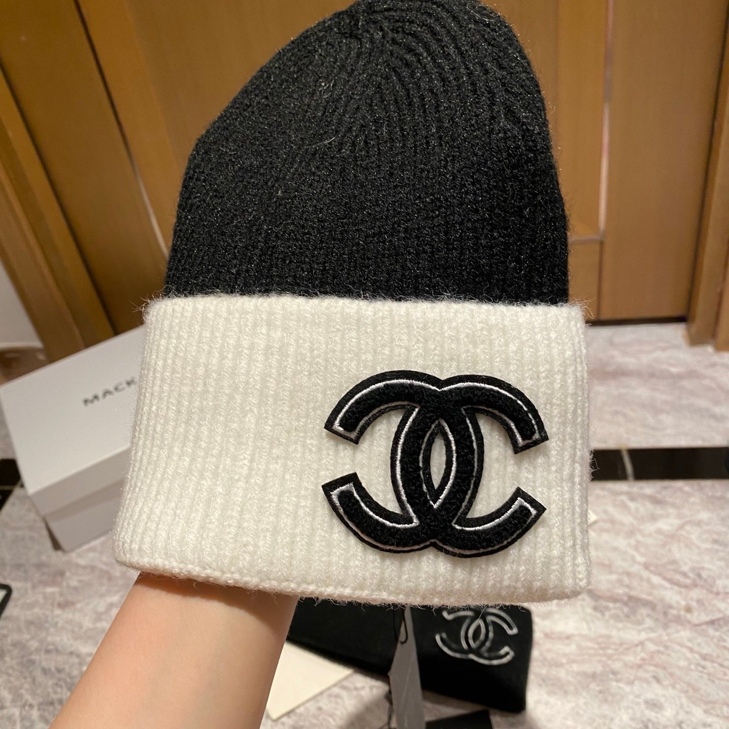 Ch**el Beanie Cashmere Wool White